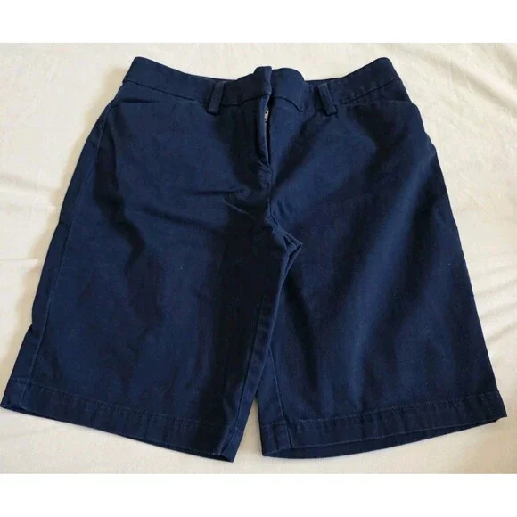 Jones New York Women's Shorts Size 8P Stretch, Navy, Hook, Eye & Button Closure - Picture 1 of 10